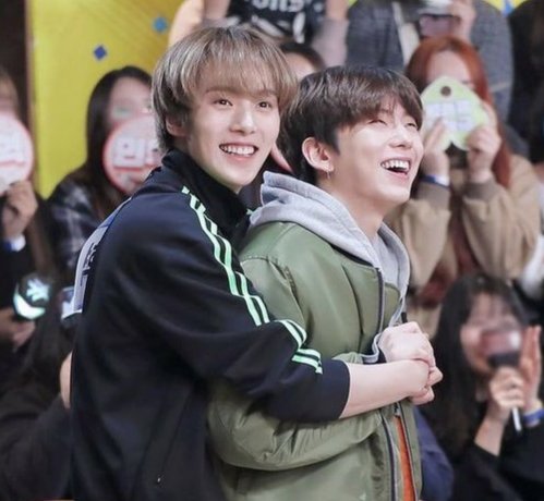 silverkihyuk's tweet photo. chapter 4 (27k) aka the final chapter has finally arrived!!! figure skaters kihyuk i'll miss u 😔

🔗 https://t.co/rBkbhP5AEn https://t.co/tZ5TRL4b2K