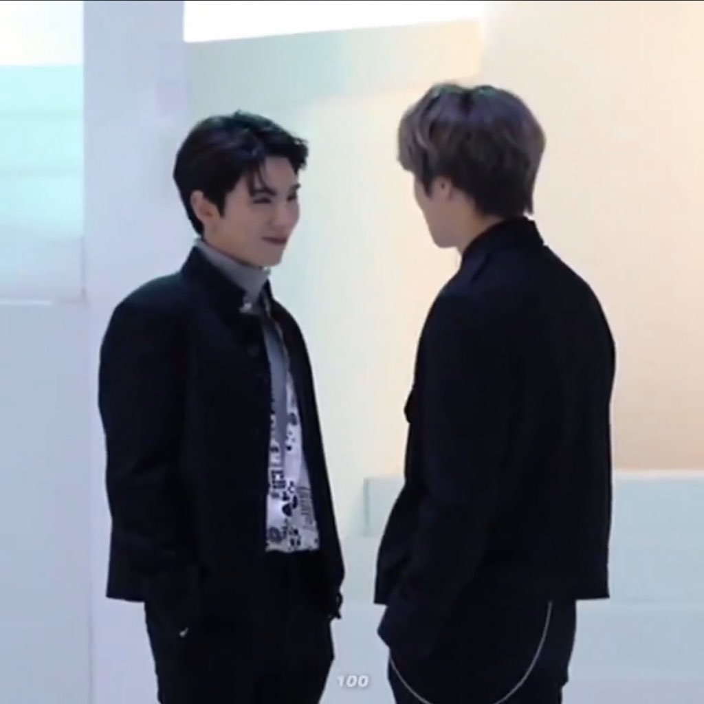 silverkihyuk's tweet photo. chapter 4 (27k) aka the final chapter has finally arrived!!! figure skaters kihyuk i'll miss u 😔

🔗 https://t.co/rBkbhP5AEn https://t.co/tZ5TRL4b2K