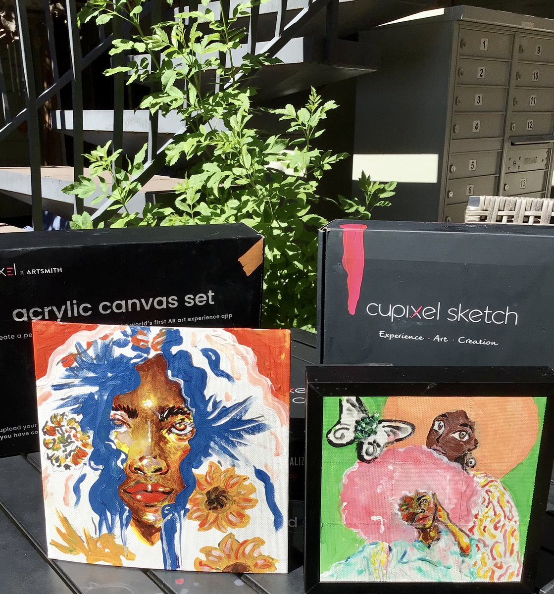 PerryPorter's tweet photo. Ayyeee the good ppl at @JoAnn_Stores gifted me with a bunch of really cool @CupixelStudio products. All you need is a phone and know how to trace! Great gifts for kids or your arts and crafts friend. 

Here’s some recreations of a couple of my own art pieces 👨🏾‍🎨🫶🏿 https://t.co/tHiJkrCJD5