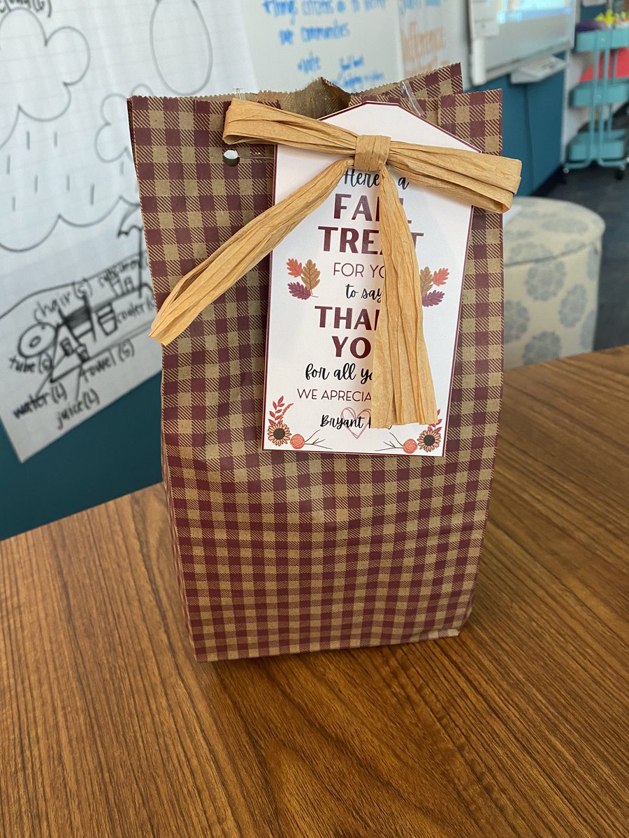 KatieTaylorBES's tweet photo. Thank you, THANK YOU to the BESt @PtaBryant #bengalpride https://t.co/p2MfMm11oe