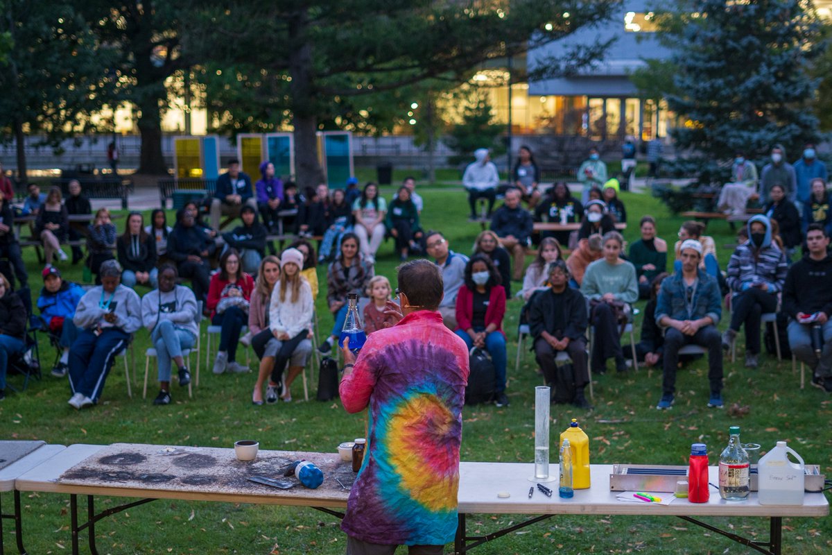 CarletonScience's tweet photo. What a night! Thank you to all our staff, faculty, and students for making Celebrate Science such an amazing event. Special thanks to Lenore Fahrig for her keynote lecture and Jeff Manthorpe for the Chemistry Magic Show! Yay Science!! 👩‍🔬🧑‍🔬👨‍🔬 https://t.co/1LyYxWpmph