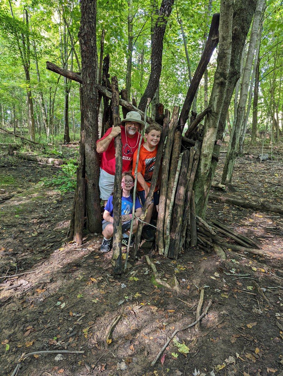 Setting up shop for Mr. Kellenberger's camp site for tonight @WorthingwayMS
#ItsWorthIt