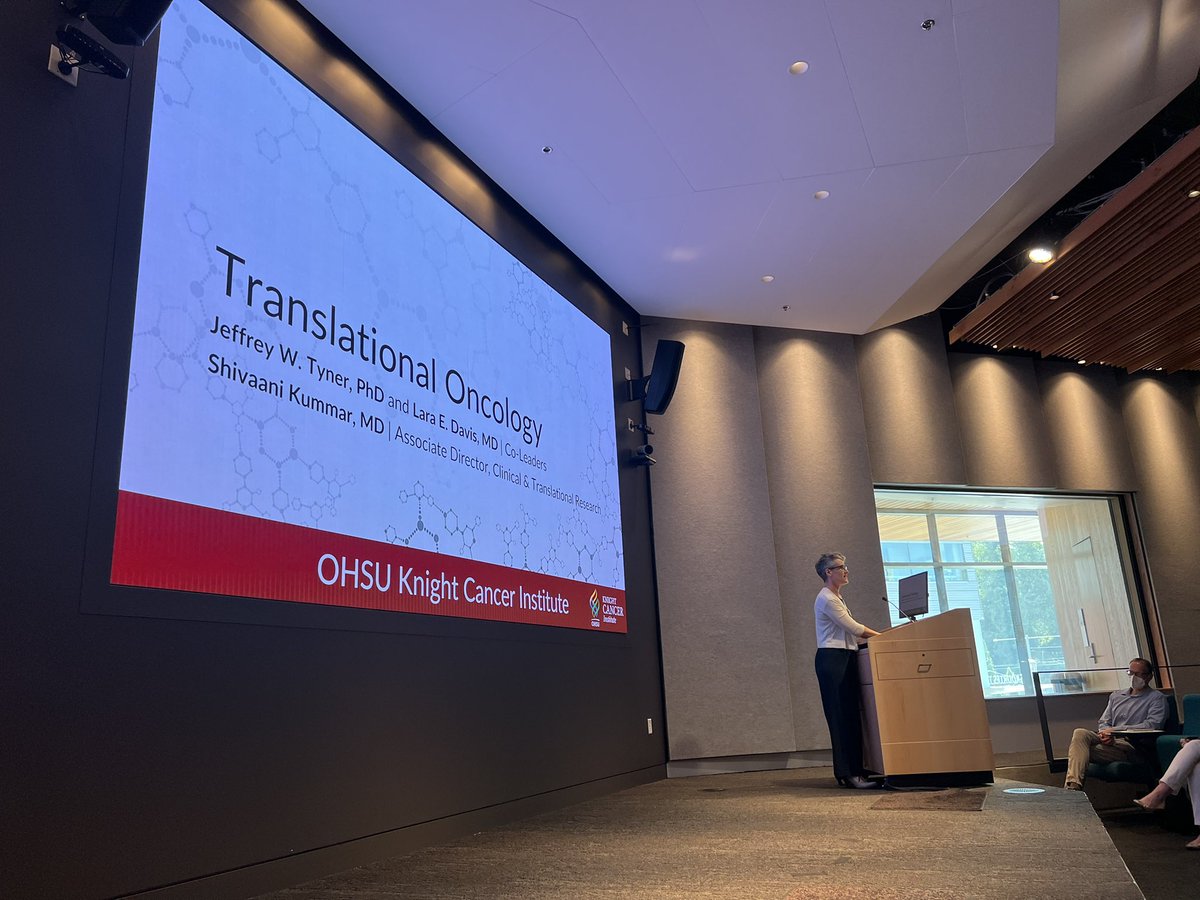 FlavioRochaMD's tweet photo. @DrLaraDavis introducing the Translational Oncology Program @OHSUKnight Retreat. Great to see all the #precisiononcology 🧬 🎯 efforts like the #SMMART program and scientific accomplishments revolutionizing cancer 🦀 treatment. https://t.co/ftlcTsh3U1
