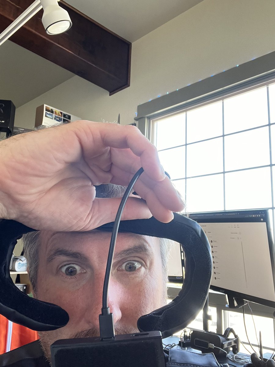 theXRman's tweet photo. Testing out the next wave of haptic sensations for #AdventureClimbVR with the @bHaptics vest, armbands, and face mask
Get ready to rumble, boil alive in lava, feel an achievement, and feel the earth move under your hands!
#ACVR https://t.co/kaPe3xFnPR