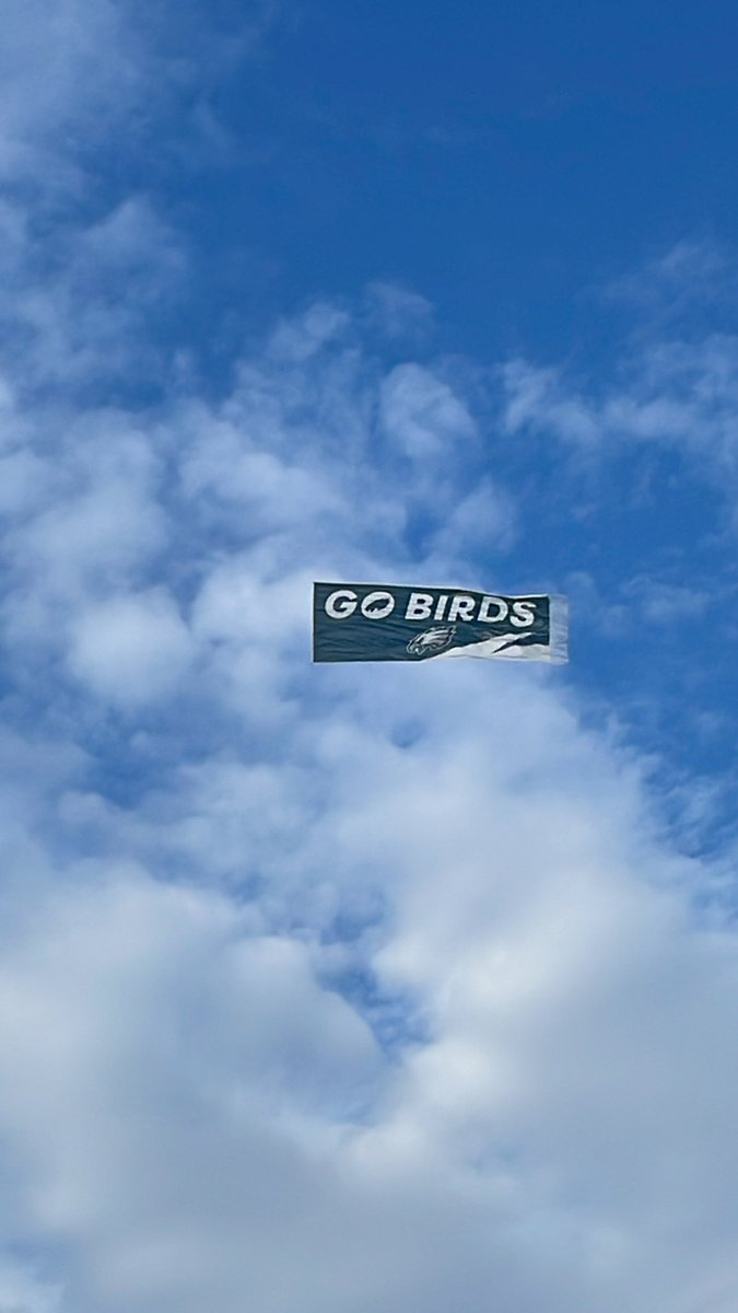 Smells like opening night!!! Let’s Quokkin GOOOOO! <a href="/TribeQuokka/">Tribe Quokka</a> #EaglesNation #NFL @Dick_Doofus <a href="/Penny_Ln19/">Penny_Ln19</a> <a href="/22BadBonnie/">22BadBonnie</a>