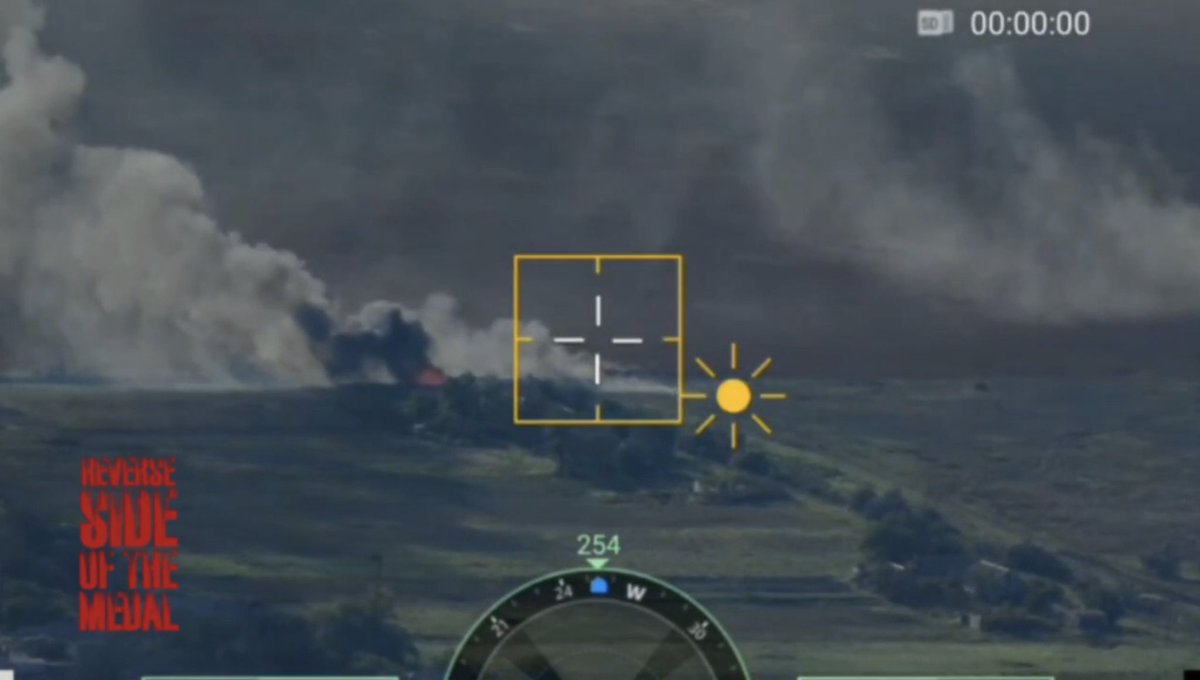 Julian Röpcke🇺🇦 tweet media