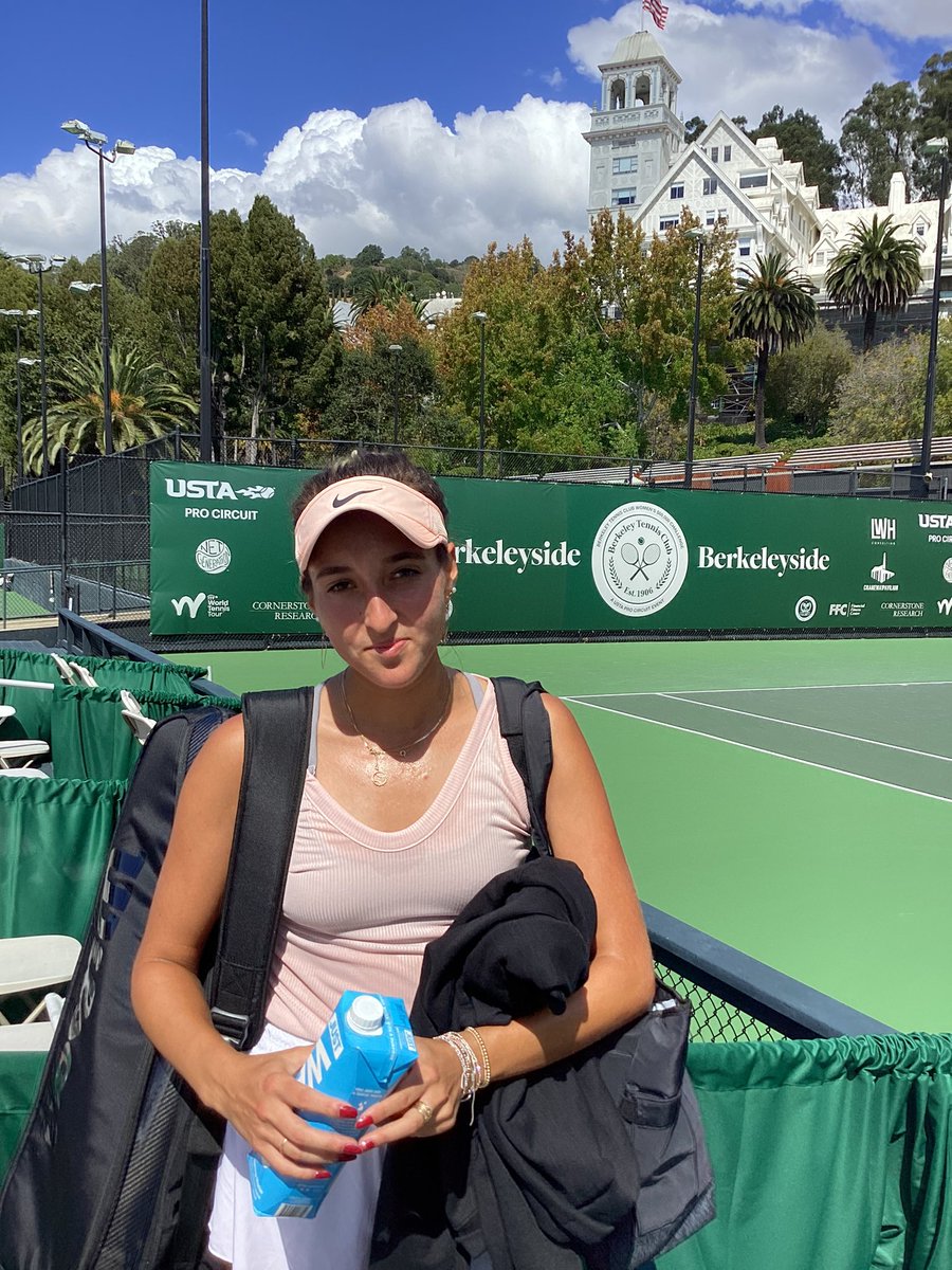 joliclown's tweet photo. When one twin wins: “my sister will give me tips tonight,” says Maribella Zamarripa,20, of St. Helena who won 6-3, 4-2 when her opponent @ToriKinard retired in first qualifying round at @TennisBerkeley #btcchallenge https://t.co/yW9V0dkwlL