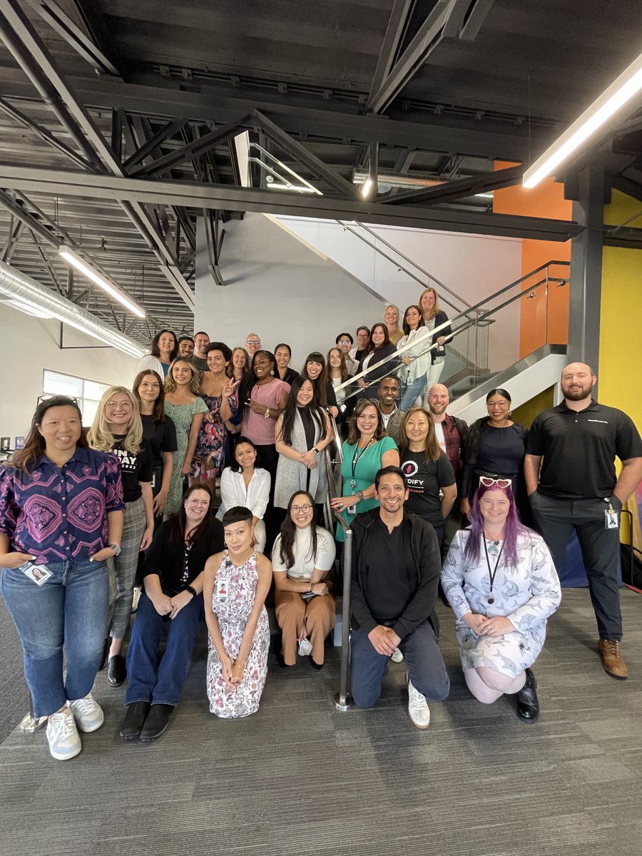 SoundHound's tweet photo. Last week our fantastic People &amp; Culture team gathered together for trainings, joint sessions, #teambuilding, and to celebrate the important role they play as part of #TeamSoundHound 🎉! 

You can learn more about our incredible team here --> https://t.co/jBKoHy0kGZ https://t.co/9Va5OhLdIB