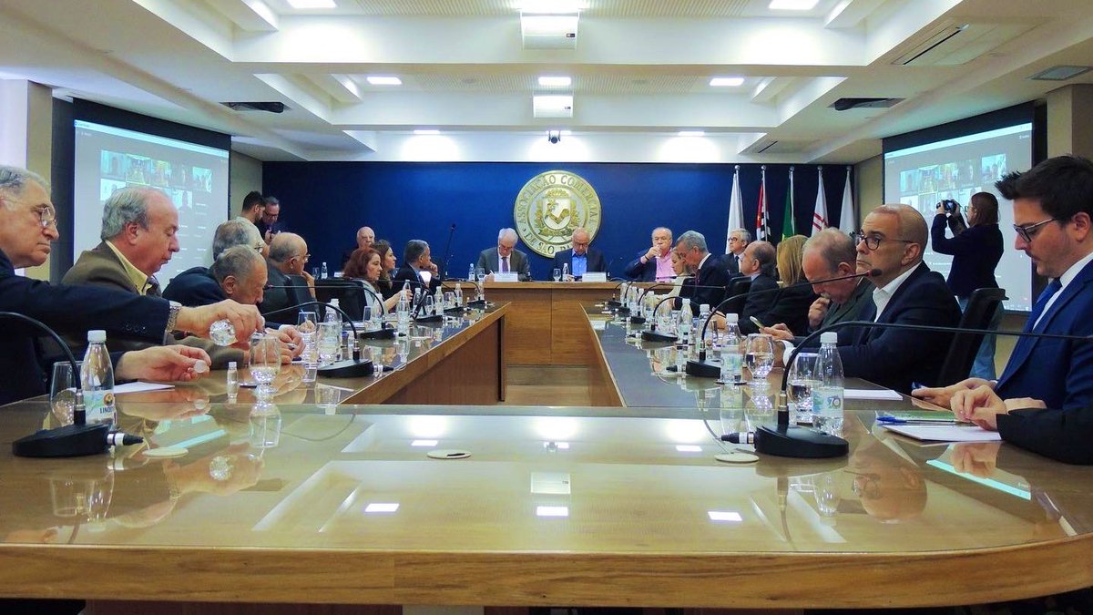 MarcosMontesBR's tweet photo. Ao participar hoje da Reunião do Conselho do Agronegócio da Associação Comercial de São Paulo, apresentei balanço das ações do #MapaBrasil no gov. @jairbolsonaro, como o lançamento do maior Plano Safra da história, e falei do importante trabalho desenvolvido pela nossa Embrapa. https://t.co/4GFjaMLqgK