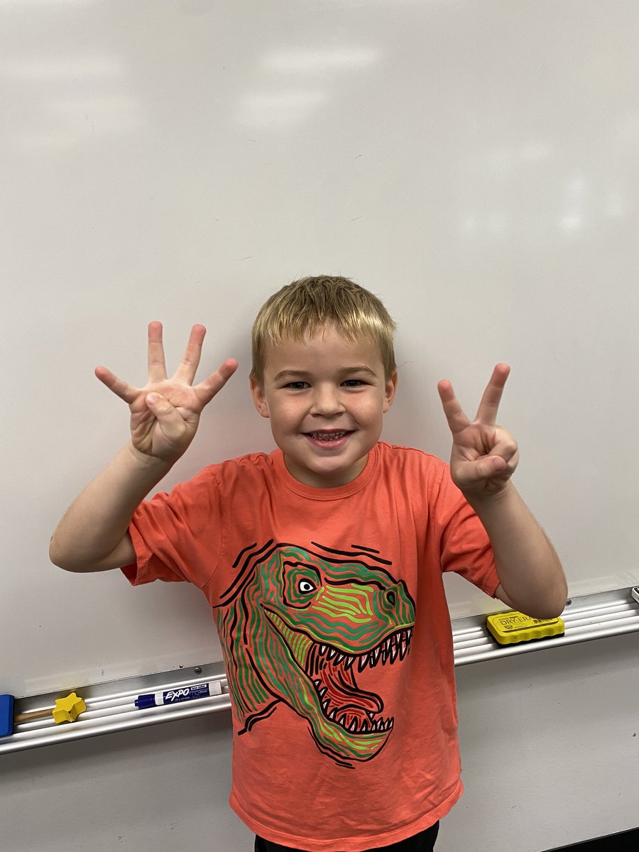 Kathy_Riesing's tweet photo. How many different ways can you make 6? Check out our kinder friends sharing some of their thinking! @DrydenSchool #MoreThanOneWay https://t.co/jOTWeqyTWf