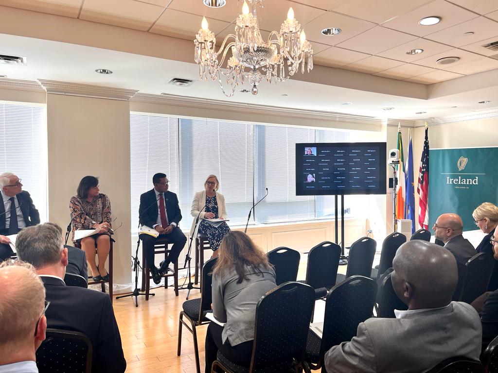 ElizabethSpehar's tweet photo. The UNGA resolution on #FinancingForPeacebuilding and the New Agenda for Peace are opportunities to increase investment in peacebuilding and prevention. We also need inclusive approaches to international aid, including through more south-south and triangular cooperation. #UNGA https://t.co/rsWcV9Wo0a