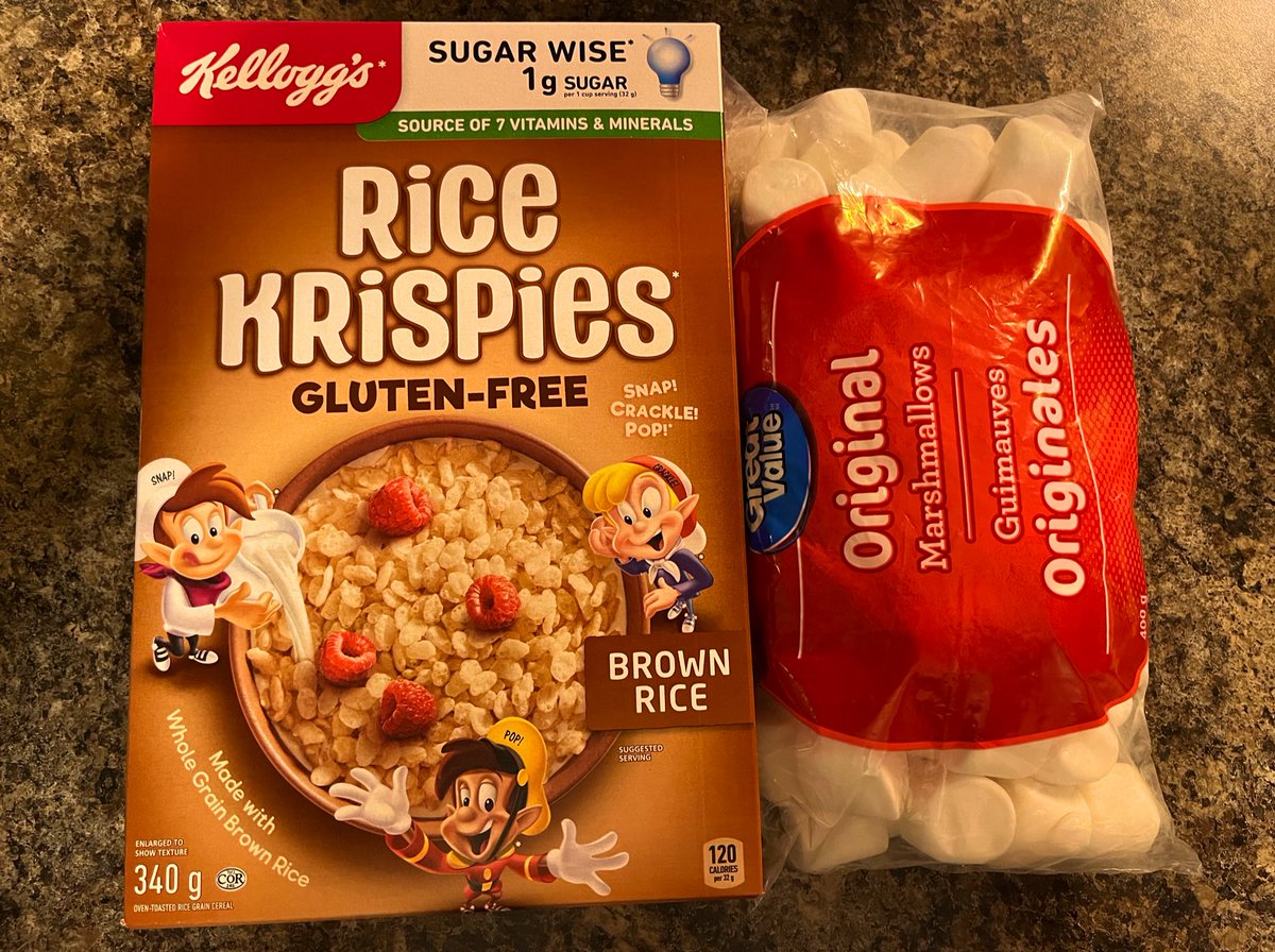 dawn_kimmy_nl's tweet photo. Looking for a good Rice Krispie Squares recipe!! I had marshmallows I didnโt use camping so Iโm gonna turn them into cookies for my breaks this week! #recipeplease https://t.co/SfLyFvmMMw