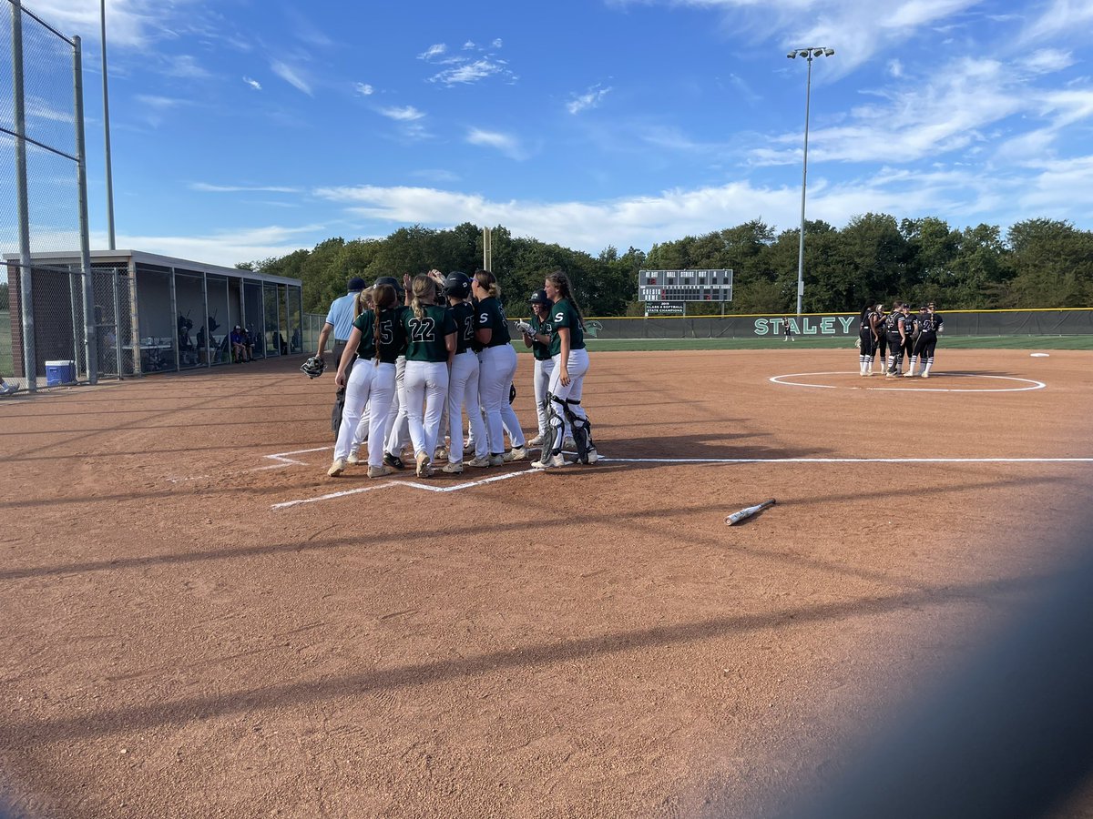 N2Sports Staley (@n2sportsstaley) on Twitter photo Home run by #13 Hailey Herman!!!
Staley-2
PHS-0
<a href="/TheNestSHS/">The NEST (SHS Student Section)</a> <a href="/Staley_Softball/">StaleySoftball2022</a> <a href="/SHSFalcons/">Staley High School</a> Home run by #13 Hailey Herman!!!
Staley-2
PHS-0
<a href="/TheNestSHS/">The NEST (SHS Student Section)</a> <a href="/Staley_Softball/">StaleySoftball2022</a> <a href="/SHSFalcons/">Staley High School</a>