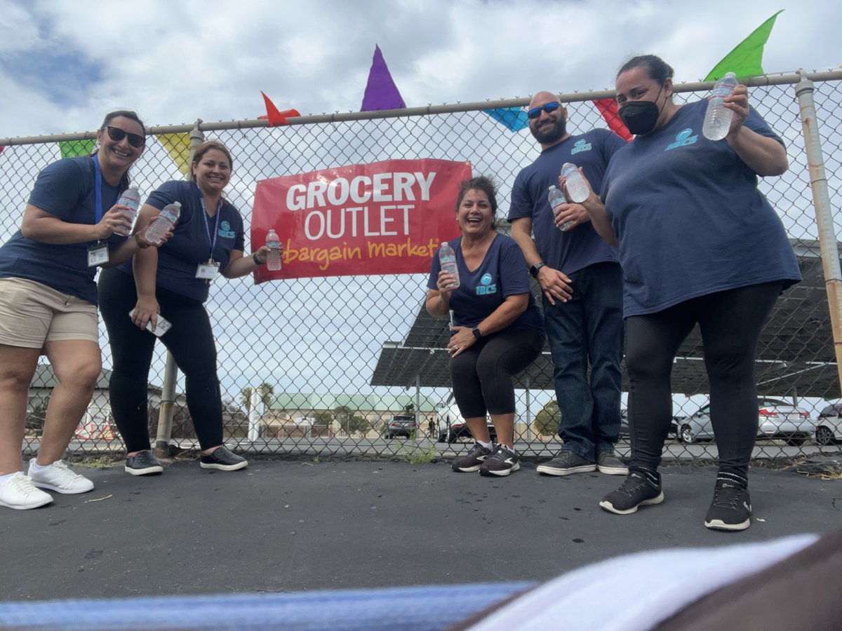 IBCharterSchool's tweet photo. Wanted to give a HUGE thank you and shoutout to our IB PTA! They did some amazing work with our Bubble Run and made it happen. This isn't all of them, but it is a great group of parents! #ItsAllOfUs 🐬💙🤍💙 @SBUSD_NEWS @Supt_SBUSD https://t.co/HEKi4XjLiE