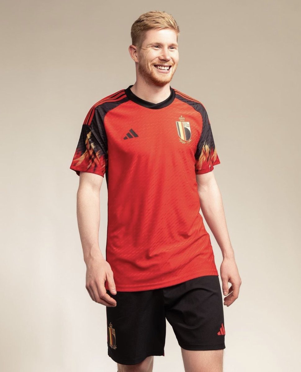 thetrentlowe's tweet photo. Belgium’s new World Cup home kit: when you play Croatia at 4, but are touring Flavortown at 6 @UniWatch @PhilHecken https://t.co/yo4PTyzGtE