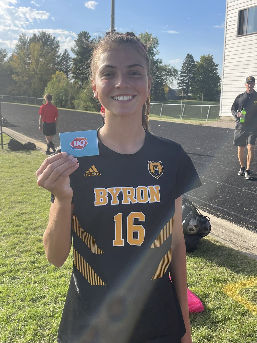 LadyBearsFutbol's tweet photo. Time to Pay the Piper! #headergoals @DairyQueen Madi w/ a header goal! https://t.co/sab48EB0Eh