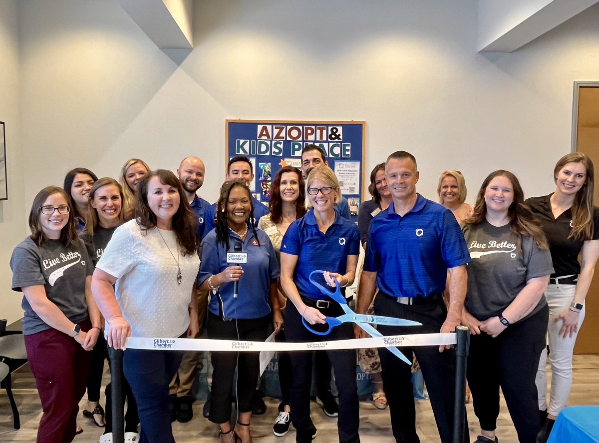 GilbertAZMayor's tweet photo. Last week, I joined the Gilbert Chamber of Commerce for a ribbon cutting at AZ OPT! Their 1st #GilbertAZ location is on the NEC of Cooper and Guadalupe!
Kids Place East specializes in Pediatric Therapies including Physical, Occupational & Speech.
#WelcomeToGilbert https://t.co/pRsPwCzqjd