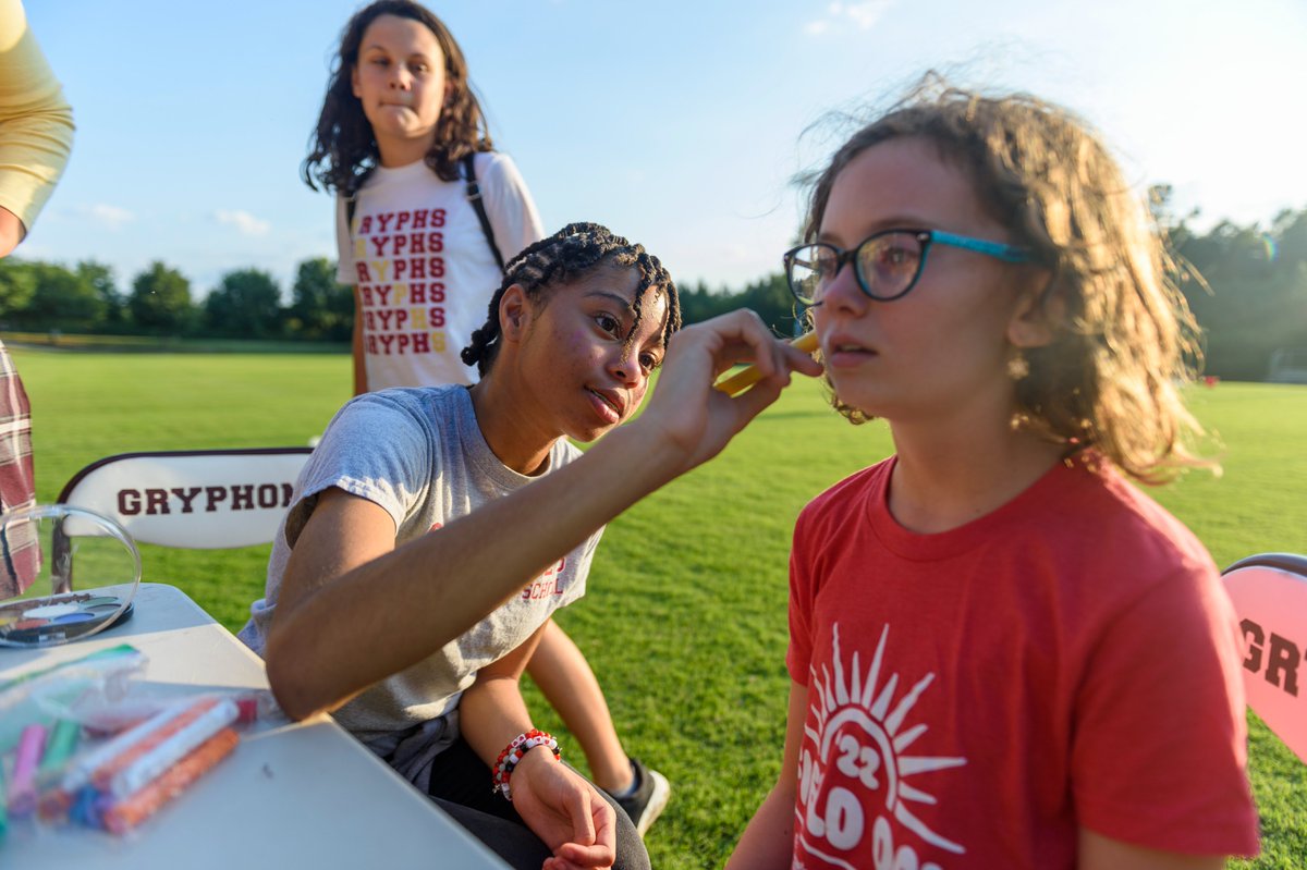 SGISGryphons's tweet image. What a wonderful, whirlwind week for St. George’s! Combining Spirit Week, Homecoming, our second all-school tailgate of the year and Alumni Reunions for the classes of 2007, 2012 and 2017 was a great way to celebrate our community.