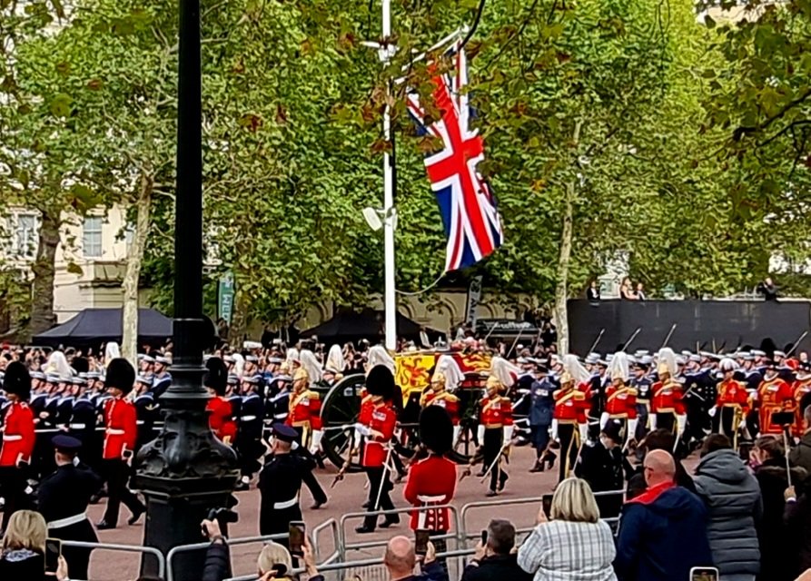 Went to the Mall to say a final farewell to our Queen today. Felt privileged to be amongst so many wonderful people honouring this magnificent lady. #QueenElizabethII #QueenElizabeth #RIPQueenElizabeth