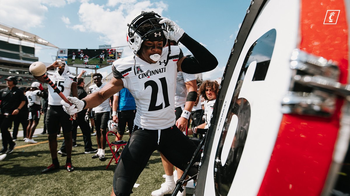 Cincinnati Football tweet media