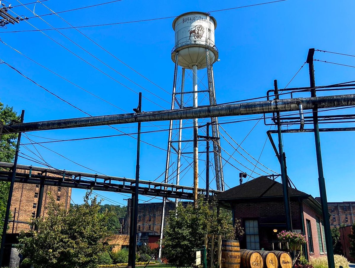 blackbearcider's tweet photo. Thank you Kentucky!
Another successful Bourbon Trail adventure!! 🥃
@kytourism @kentuckybourbontrail @lawrenceburgtourism @visitfrankfortky @gotolouisville #kentucky #bourbontrail #bourbon #cheers https://t.co/pRjQgHnfbF