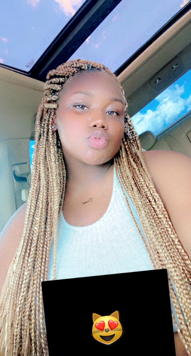keyaaf98's tweet photo. I’ve never done color braids on my own head 🤤🤤😍😍😍😍😍& I’ve never done actual crotchet on Demi’s 🥺🥺😍😍😍😍😍 #itsafirst ‼️ https://t.co/K5DvUHplxj