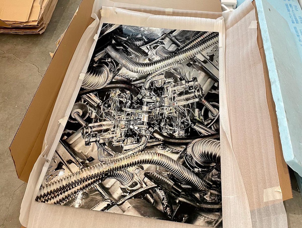 Aluminum works have left for Japan today in advance✈️ 

新作のアルミパネル作品が一足先に日本へ旅立ちました。
________________

◻︎INTERSPECIES 
　Ai Makita Solo exhibition

◻︎ 日本橋三越本店 本館6階 三越コンテンポラリー

◻︎ 2022年10月12日(水)〜10月24日(月)