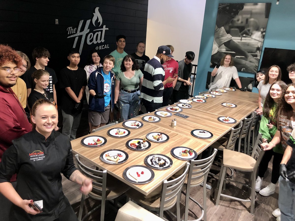 TheHeatatKCAL's tweet photo. Enjoyed having one of our alums come give the students an overview of her culinary career - and a little friendly plating competition! @KCAL_KISD @KellerISD_CTE https://t.co/lOapmFRYCe