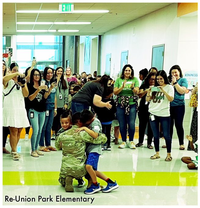 LorenaS85614044's tweet photo. Staff Sergeant Aristondo received a warm Re-UNION from of our staff after being deployed for a year. It’s been so fun working with Mrs. Aristondo, first grade teacher keeping it a surprise for her two boys! #RootedTogether @KarstenMitchell @jsruss68 https://t.co/LjCkYqUDm9