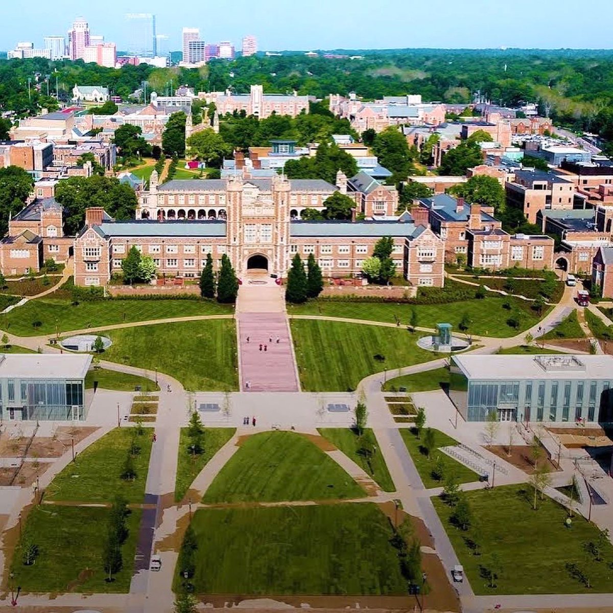 I am extremely excited and honored to announce my commitment to Washington University in St. Louis to continue my academic and athletic career. I want to thank all my family, friends, teammates, and coaches who have helped me reach this point. #GoBears🔴🐻