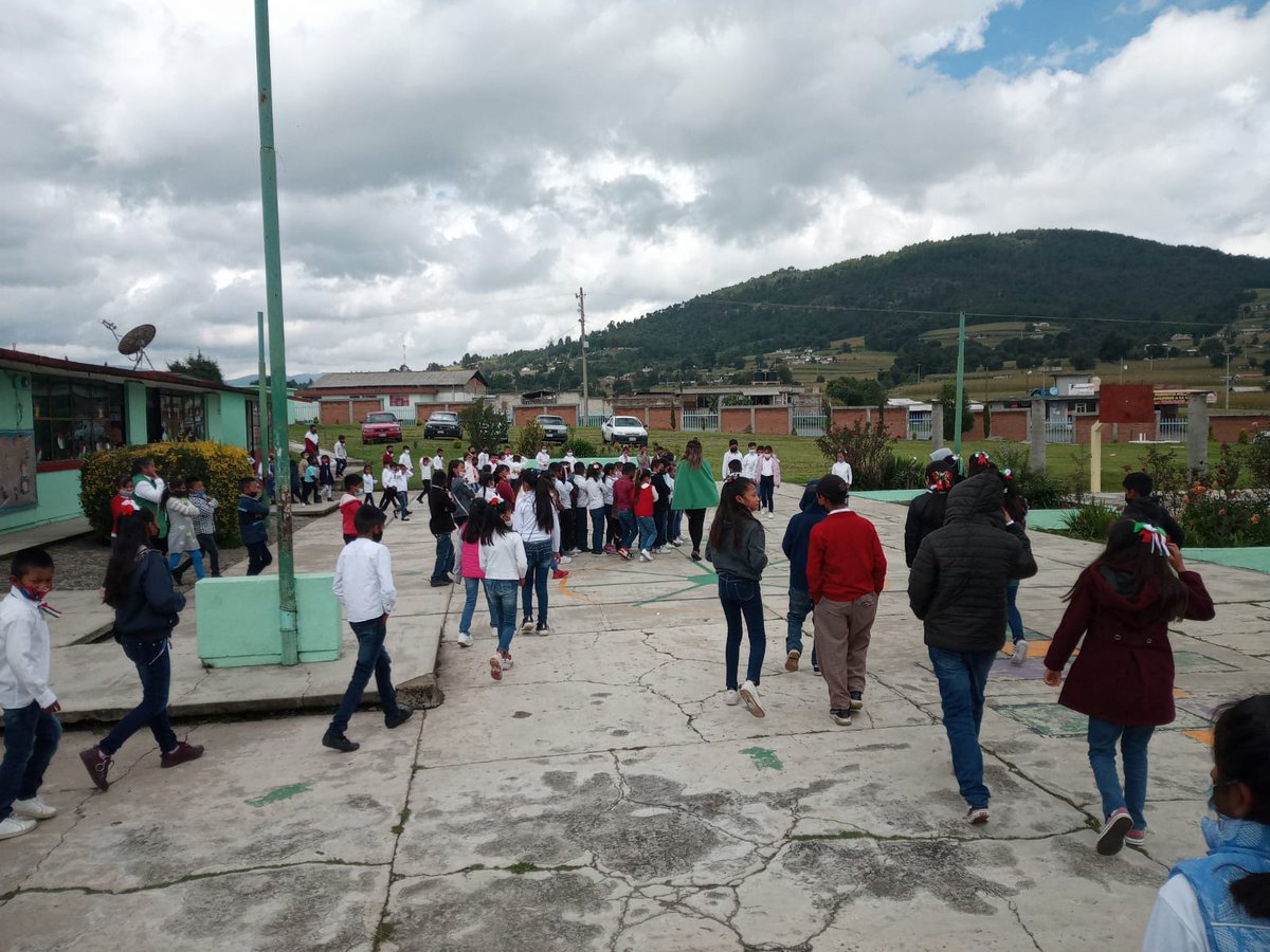 FebreroPrim's tweet photo. @Suseth_DeLaO @geramonro05 @TinocoGRogelio Escuela Primaria 24 de Febrero 
15EPR1478O
ZE P287 https://t.co/k3KuydgBYj
