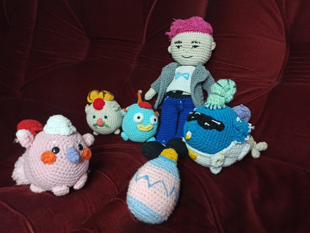 LLivronelaura's tweet photo. axies y un mini lima que hice al crochet, estilo amigurumi.
espero les gusten!
#axielimacontest
@AxieLima
@AxieInfinity https://t.co/rkSuFhzXzy