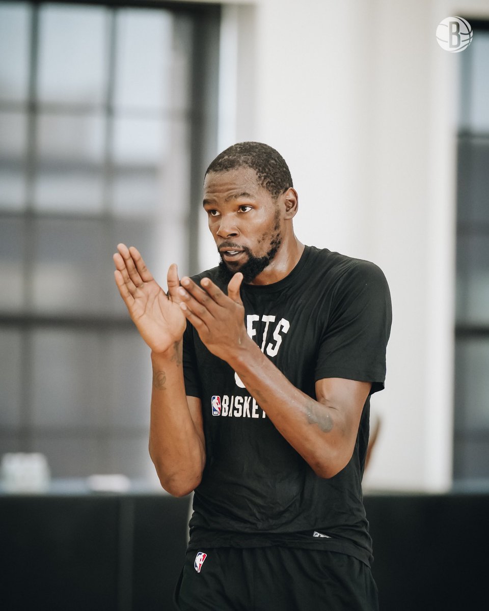 BrooklynNets's tweet photo. New week, same grind. https://t.co/mY8XVxtyRG