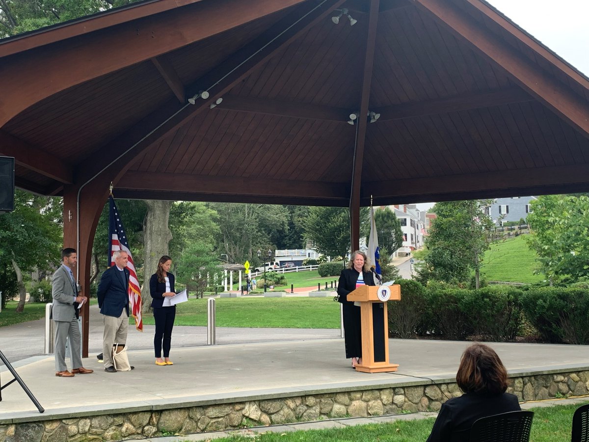 MassEEA's tweet photo. On @EEASecretary's 2nd stop for #MAClimateWeek, she visited Plymouth to announce $12M+ in Coastal Resilience Grants. Since 2015, the Baker-Polito Administration has invested over $35M+ through the program. For more information ➡️ https://t.co/ApHwhdQmPz https://t.co/vF8xkj0CO1