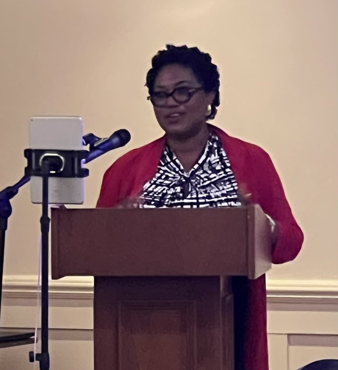 Kimberly Calderbank tweet media