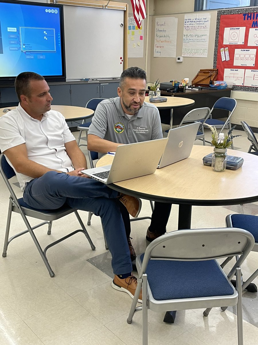 TWHPrincipal's tweet photo. #AttendanceMatters #connection #parents #teachers #students @MinaJBlazy @AlvordUnified @TWHPrincipal Thank you Ian Fish and Erik Ramirez for your presentation. https://t.co/0keYiXeNey