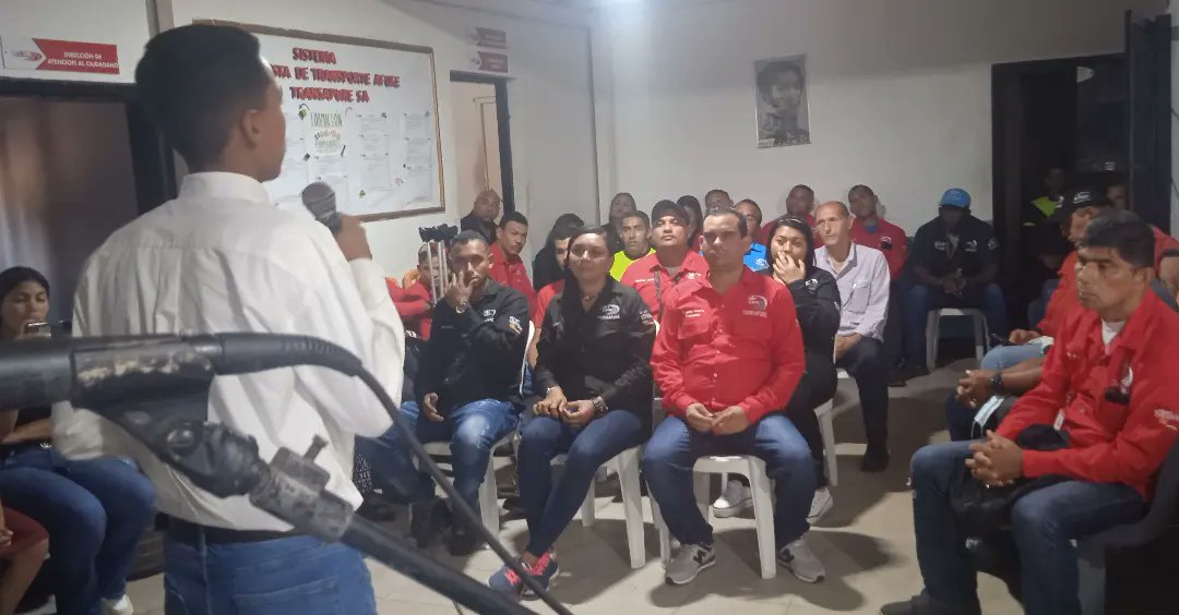 Transapurecta's tweet photo. #GobiernoDeSoluciones
Trans Apure dio inicio a celebración de Semana Aniversaria con Culto de Acción de Gracias y Mega Jornada  Asistencial.@NicolasMaduro
@drodriven2
@TransporteGobVe @rvaraguayan @NestorLReverol @payvoficial @eduardopiate2 @OscarDeLasRedes @Prensa_ApureGob https://t.co/oRn0jpa61g