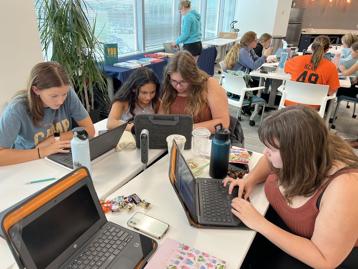 Lauren Lien tweet media