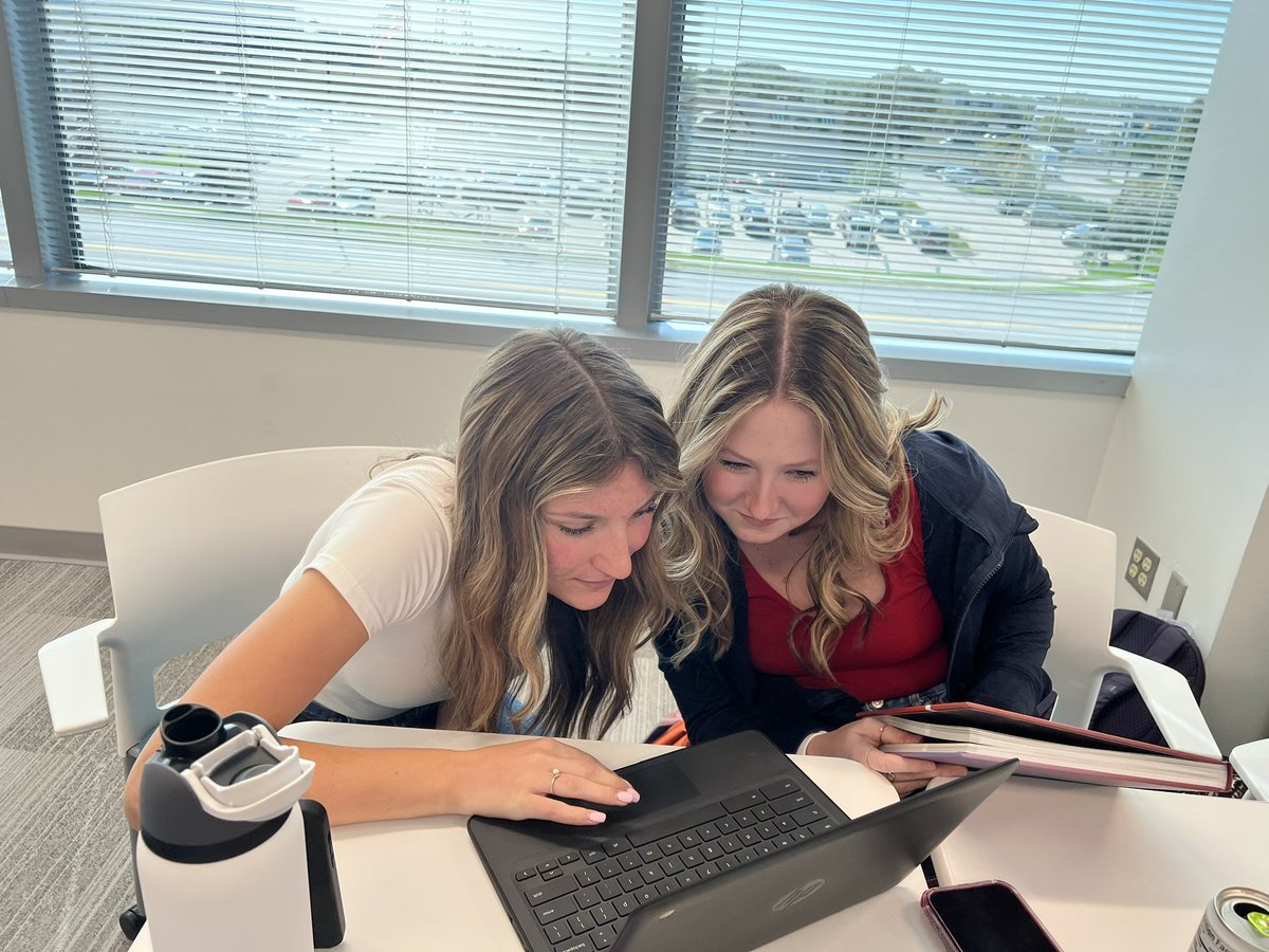 Lauren Lien tweet media