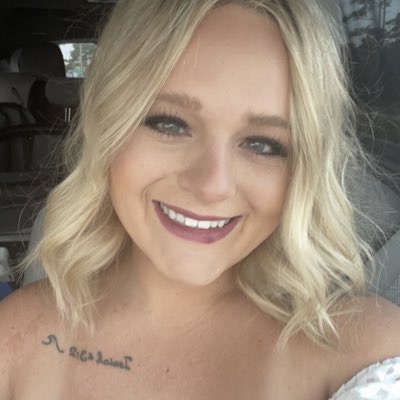 KyleighCK's tweet photo. #NewProfilePic https://t.co/hUDZNL0sLW
