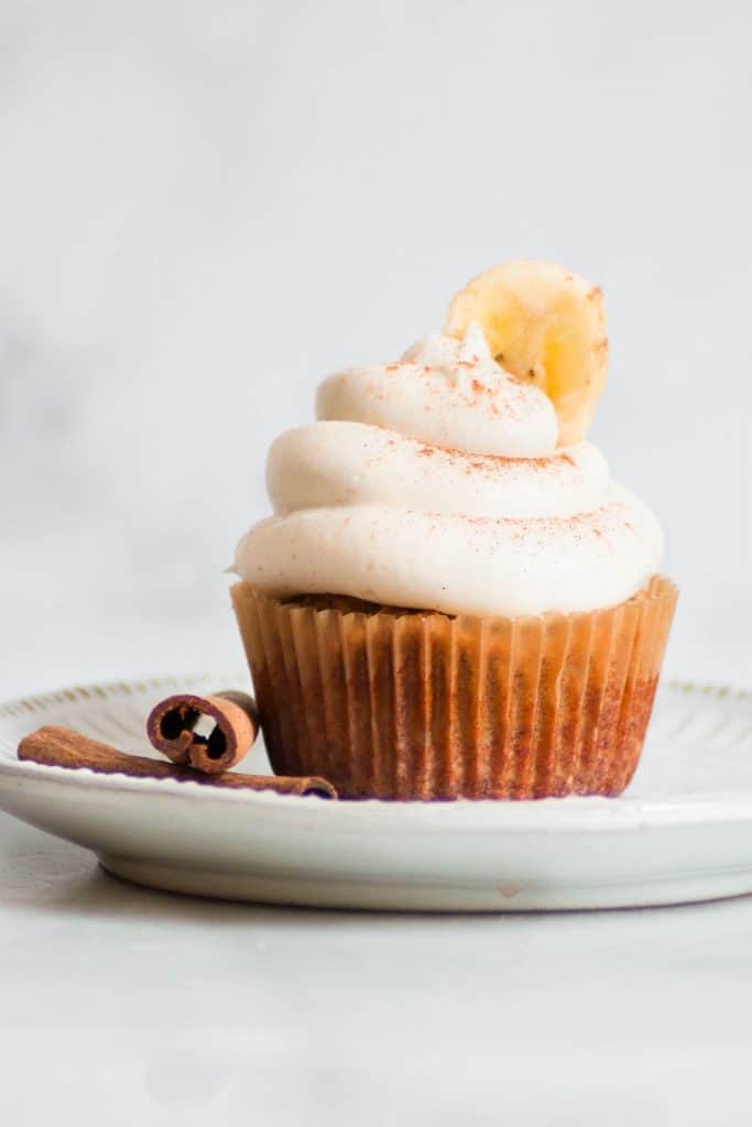 hjcare07's tweet photo. Anyone ready for a Banana Cupcake? Small commitment, big return. https://t.co/5QVMLOnhuN