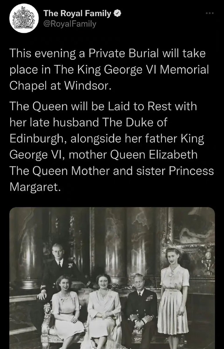 Lily33833968's tweet photo. Am weeping for this.#RoyalFamily #RoyalFuneral #QueenElizabeth deeply sad meanwhile I’m truly happy for her majesty for her reunion https://t.co/0B13YkcJna