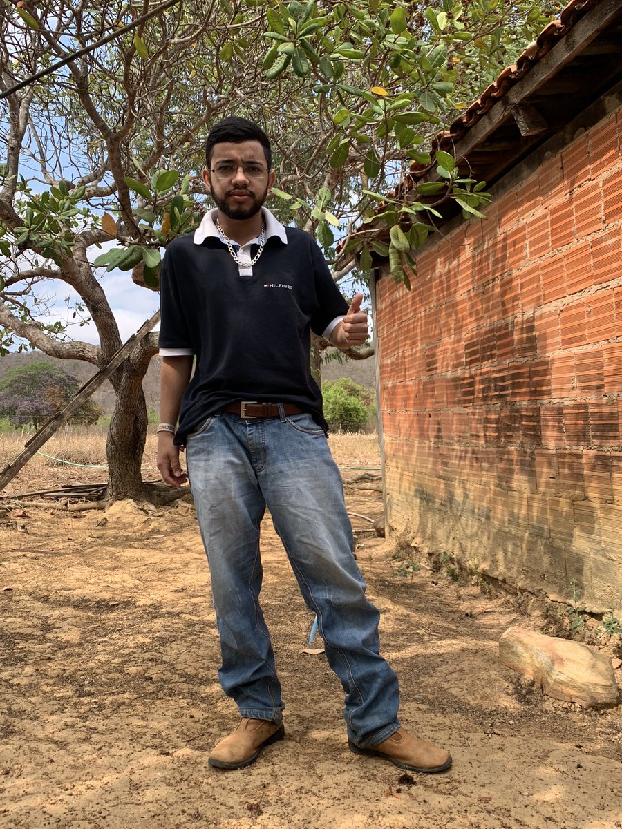 mcvittin's tweet photo. Bicho do mato🤠 https://t.co/MObgUz6ZrP