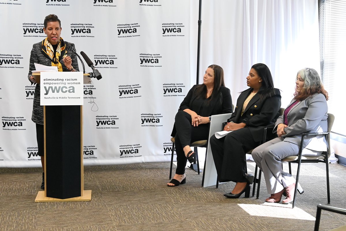 JohnCooper4Nash's tweet photo. Community safety is my number one priority and the @YWCANashville is a key partner in Nashville’s efforts to keep women, children, and families safe. I'm grateful to @ring &amp; @amazon for donating 1,000 video doorbells and security cameras to the YWCA today! https://t.co/BnTtI3XKDt