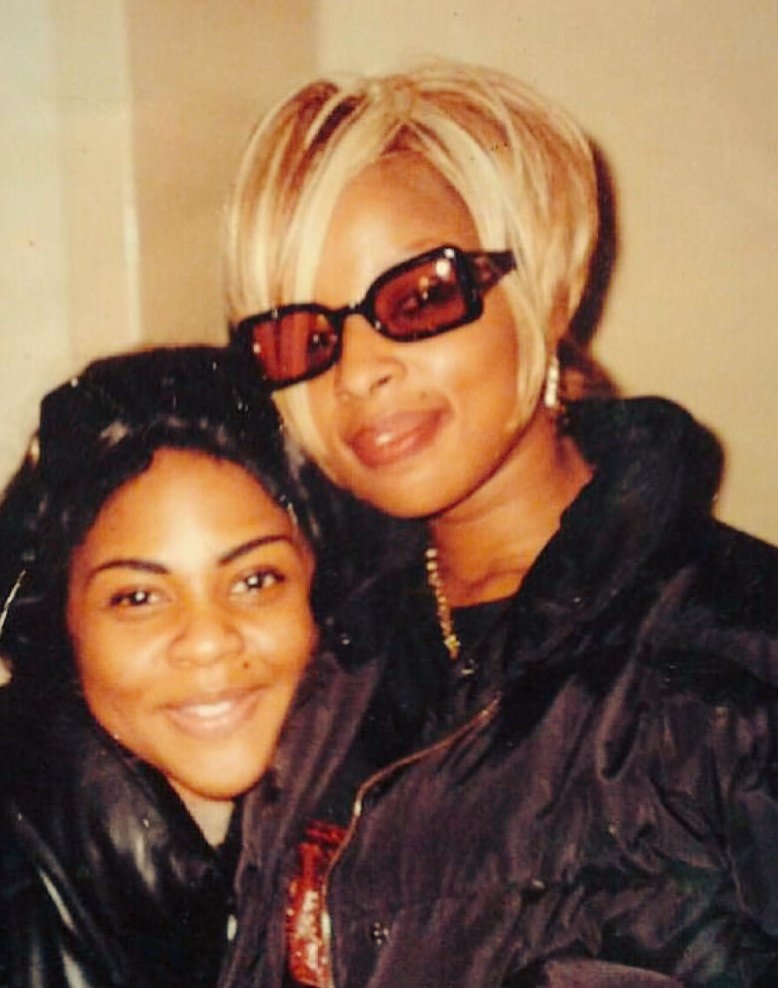 Illadelph_78's tweet image. "Many are called but the chosen are few the best of the few is you you know exactly what to do baby, your time is so perfect why in the hell I deserve it? Keep on doin' what you do"💯💯🔥🔥❤️ #mjb #Throwback #MyLife25 @maryjblige @90sHipHopSoul