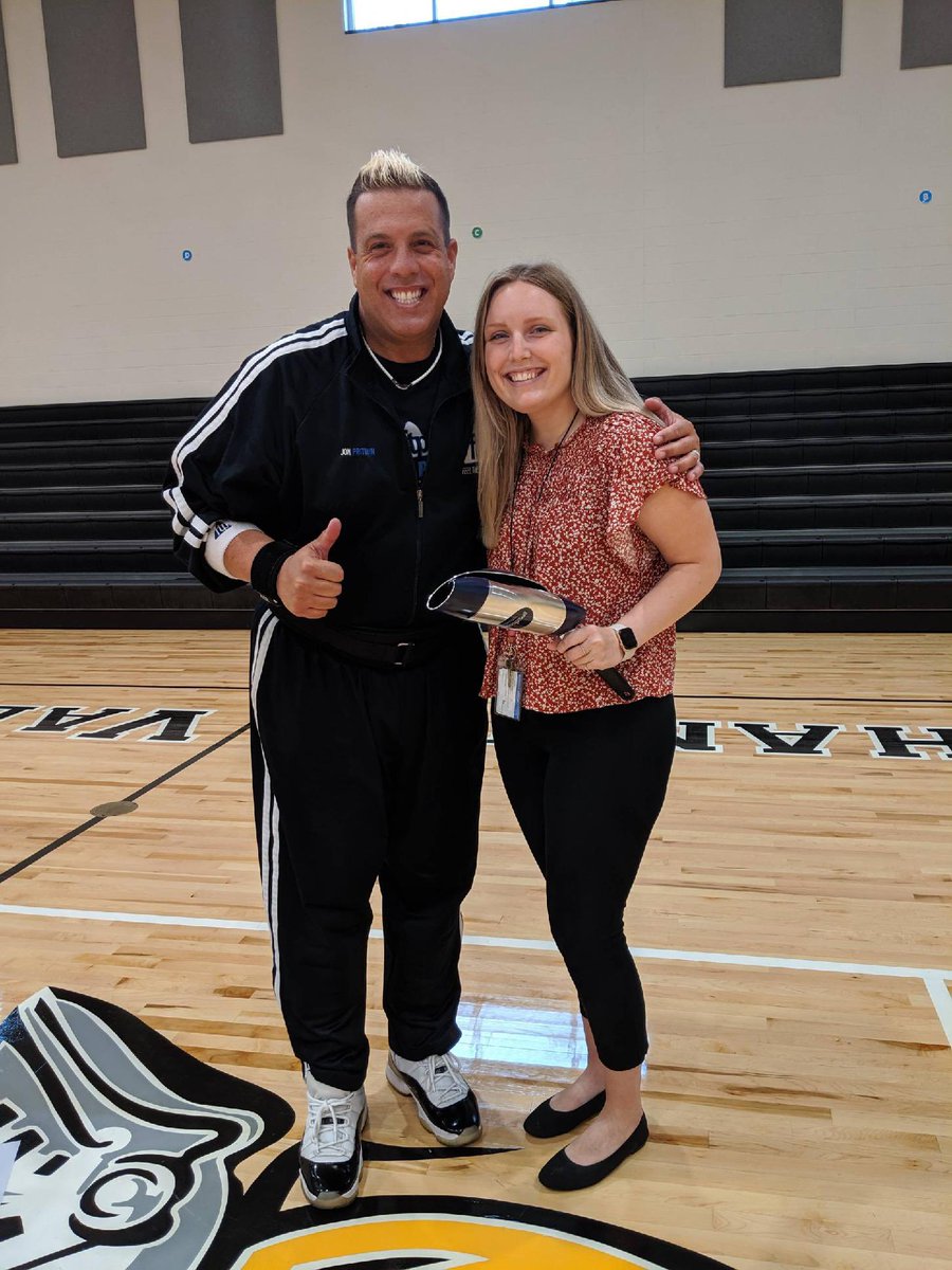 An amazing presentation today by <a href="/JonPritikin/">Jon Pritikin</a>! I saw Jon at Clarion Elementary during my student teaching and knew I wanted to bring him to my school. I got in touch with his organization and we made it happen at MoValley. Thank you Jon! #MVReEnergized #FeelThePower <a href="/MV_Knights/">Moshannon Valley SD</a>