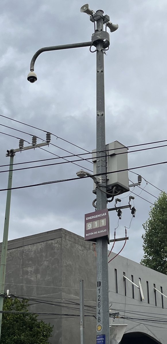 Avgartu1902's tweet photo. Buenas tardes reporto dos altavoces que no sonaron en nuestra colonia Lomas de Tarango Prol. 5 de Mayo Alcaldía Alvaro a Obregon durante el simulacro y sismo a los ID 12648 y 12651 @Claudiashein @GobCDMX @C5_CDMX @GobCDMX https://t.co/c9Fr2mWYlC