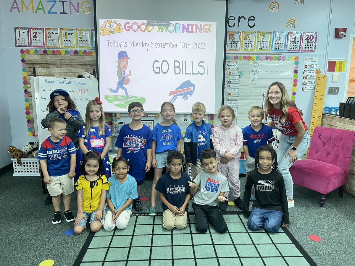 We love Bills Monday in Kindergarten💙❤️🏈