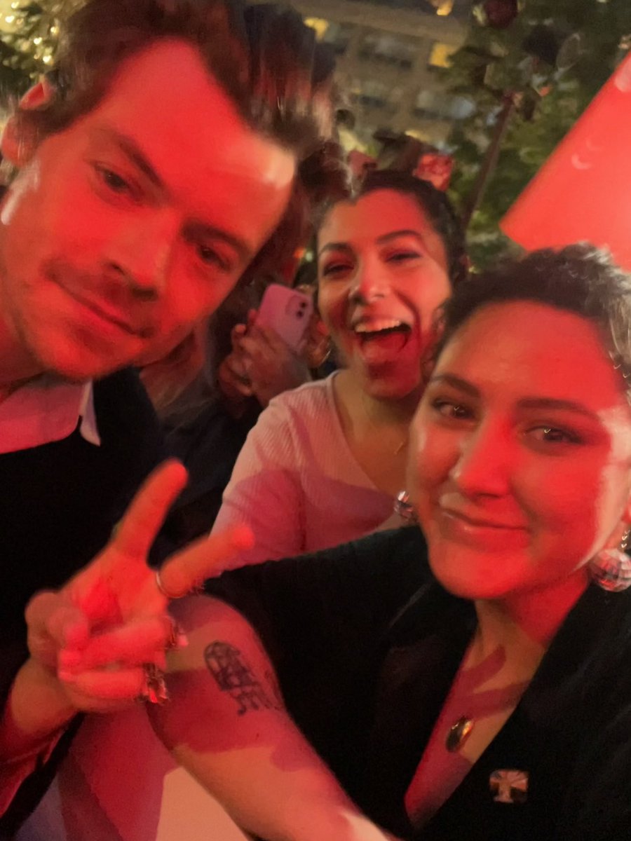 Phil Connors tweet media