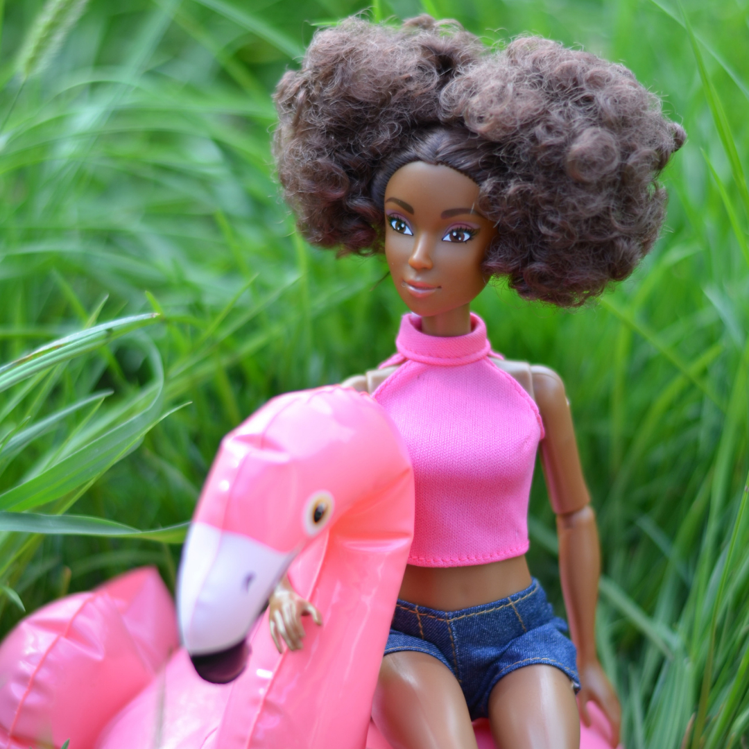 💕 Did someone say swimming pool?

I'm always up for a refreshing swim 🌊💕